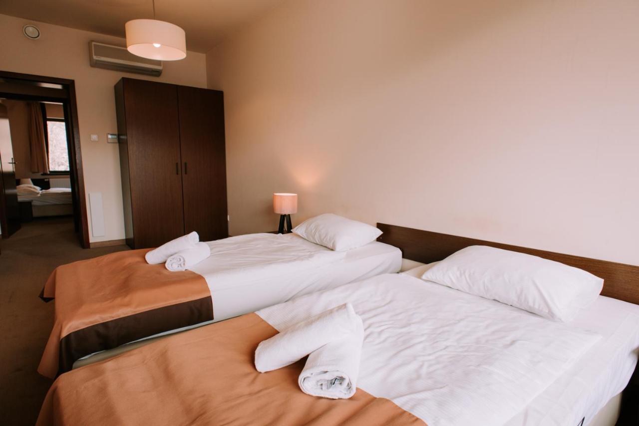 Two-Bedroom Apartment Mountain View