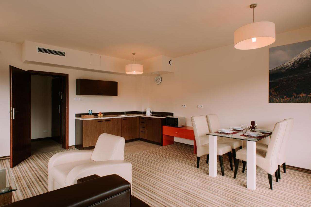 One-Bedroom Apartment Mountain View
