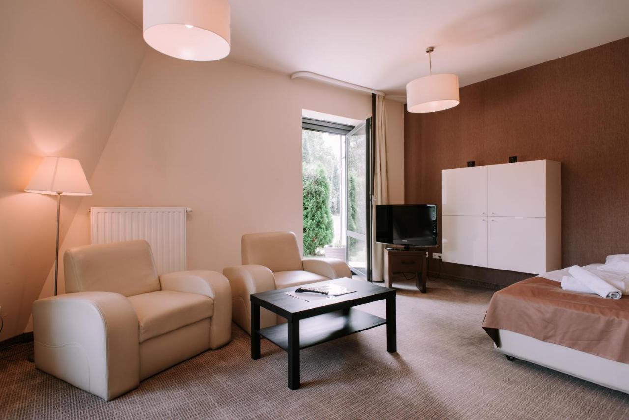 Garden Studio Apartment